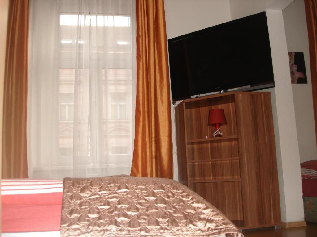 Easy Journey Apartments Praha Bagian luar foto