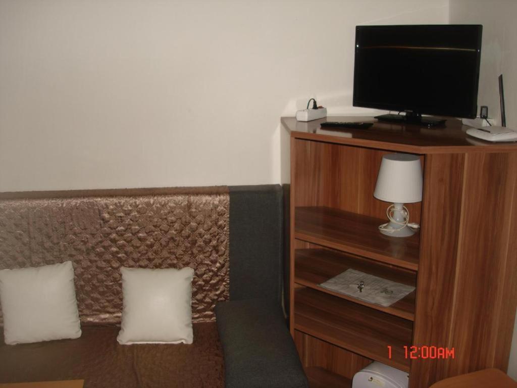 Easy Journey Apartments Praha Bagian luar foto